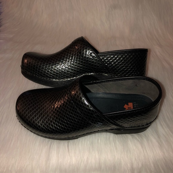 Dansko Shoes - Dansko ProXP Black Caiman Scale Clog,Size-41=10-11